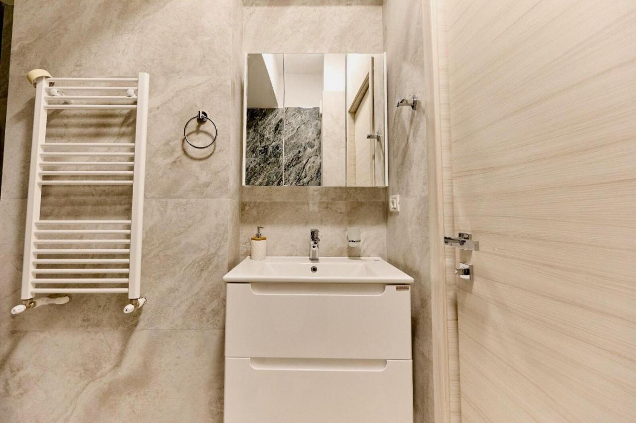 Studio 704 Mamaia N Navodari Inside 5 Stars Resort First Line To The Sea Esterno foto
